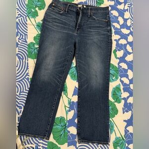 Madewell demi- bootcut size 32 dark wash jean